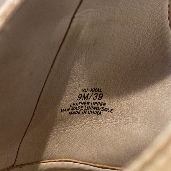Vince Camuto Tan Shoes - Picture 6 of 6